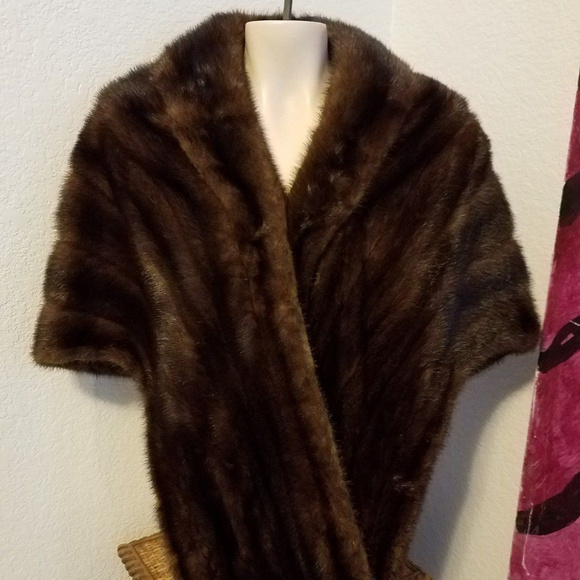 SCHNEIDER BROS Jackets & Blazers - REAL MINK STOLE, SCHNEIDER SANFRAN - BENEFITS RESCUE DOGS=FINAL PRICE